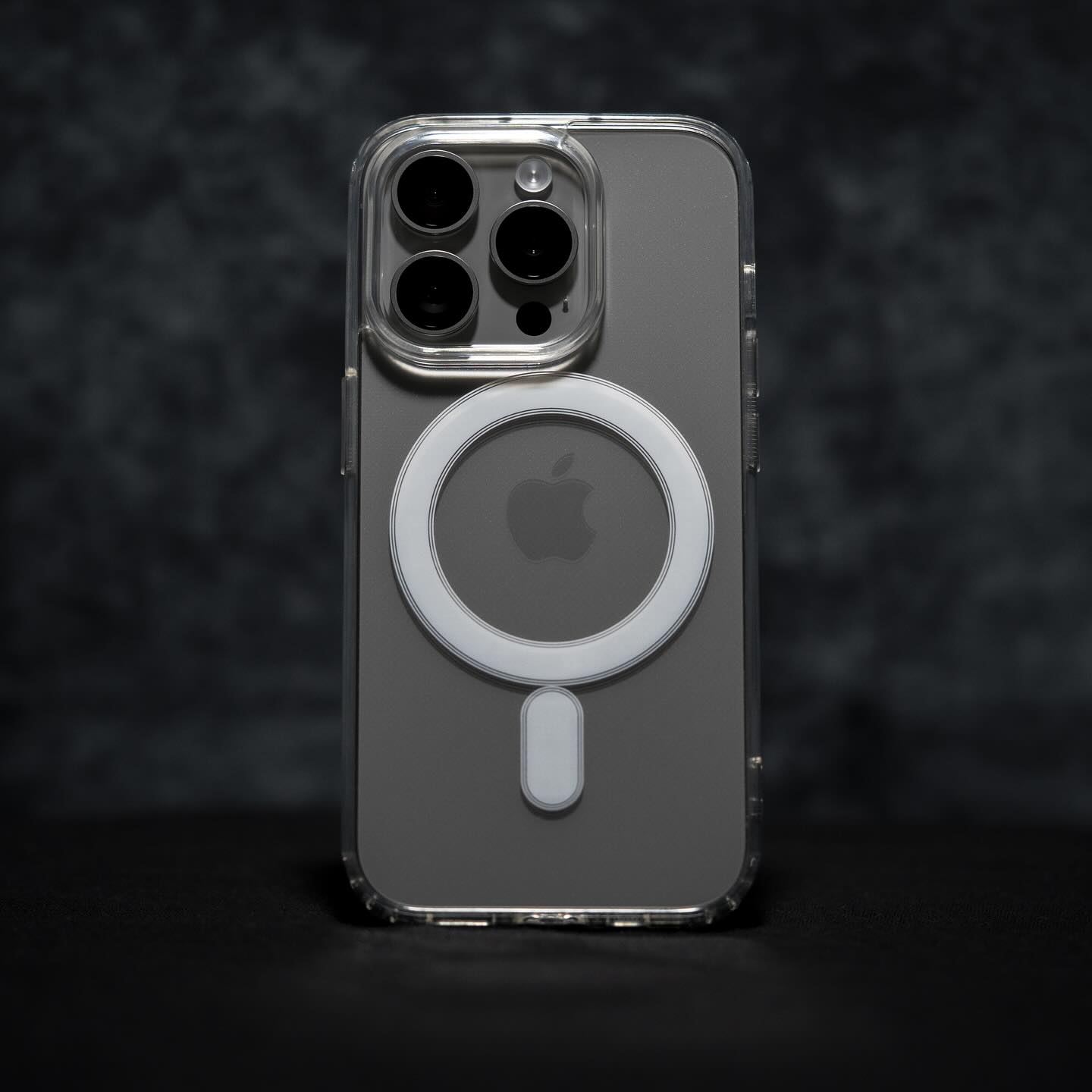 ZEERA クリア MagSafe ケース Gen2：iPhone 11からiPhone 16 Pro Maxまで対応