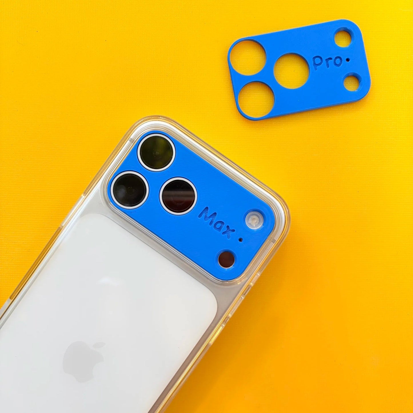 ZEERA FlatCam Deco anti wobble camera cover for iPhone 17 Pro