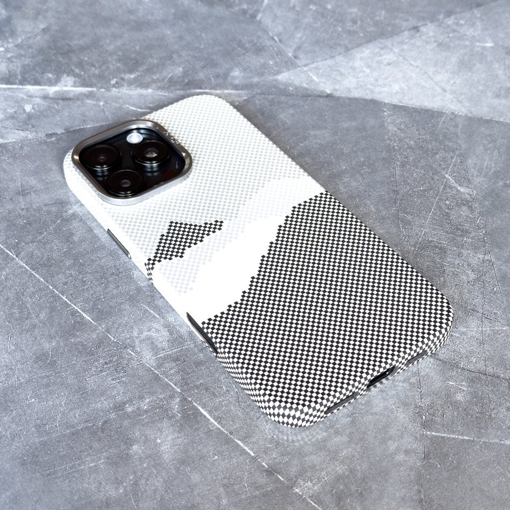 ZEERA MagPixel Pro: 印象的なピクセルマウンテンデザインのプレミアムマグセーフケース