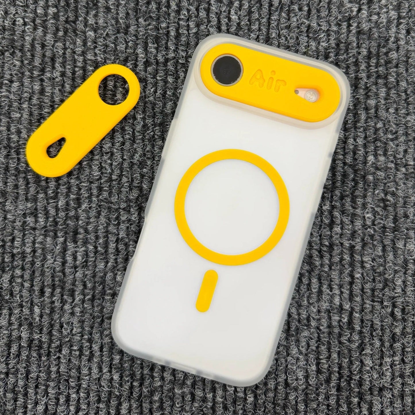 ZEERA MagPop Duo: Color-Block MagSafe Case with Lens Cover for iPhone Air & iPhone 17 Pro Max